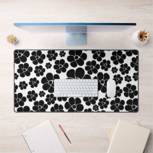 Flower Pattern - Black and White Desk Mat