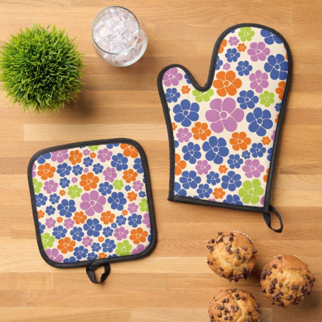 Flower Pattern - Blue, Orange, Purple, Green Oven Mitt & Pot Holder Set (Top Down)