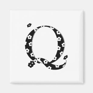 Flower Pattern Letter Q Magnet