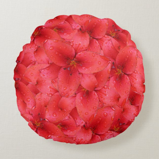 Flower Photo Red Garden Lilies Round Cushion (Front)