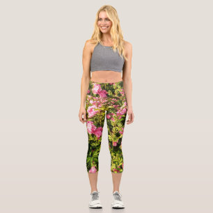 Flowering Rosarium Capri Leggings