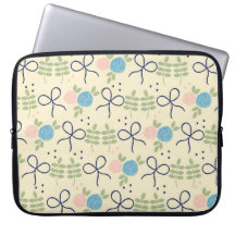 Flowers and Bows Laptop Case