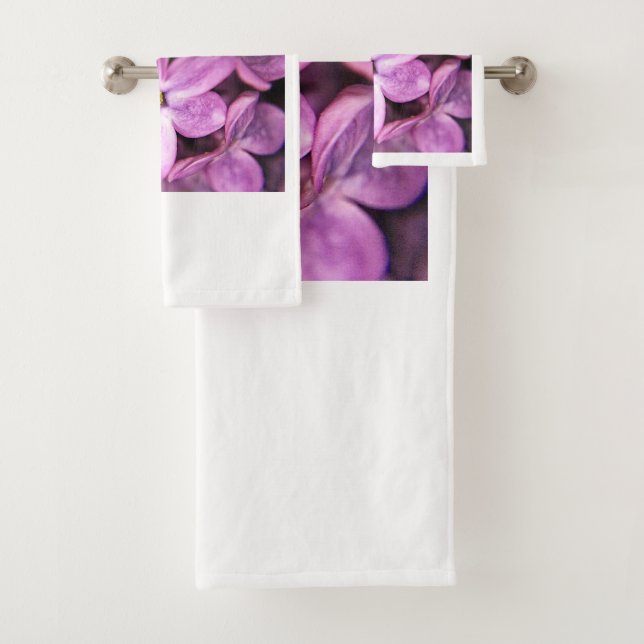 Flowers Bath Towel Set (Insitu)