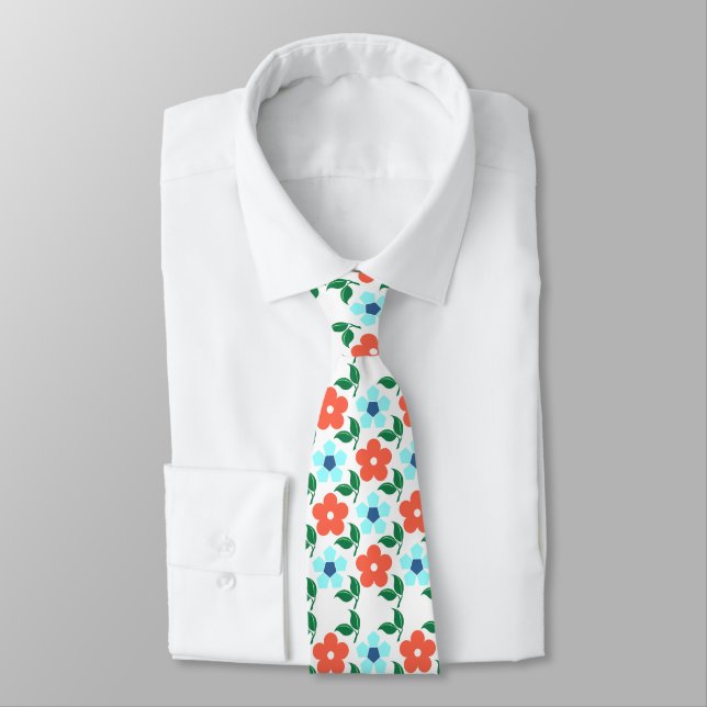 Flowers & Leaf Tie (Tied)