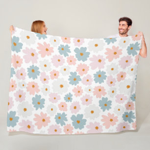 Flowers Modern and Fresh Pattern Fleece Blanket