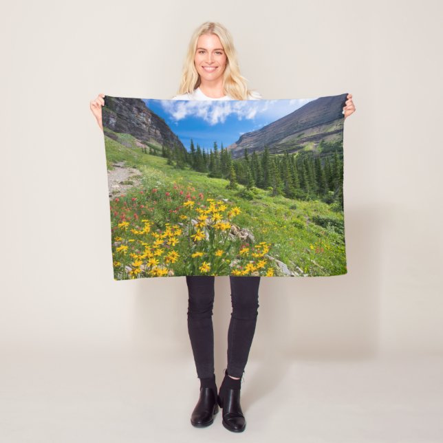 Flowers | Montana Flower Path Fleece Blanket (In Situ)