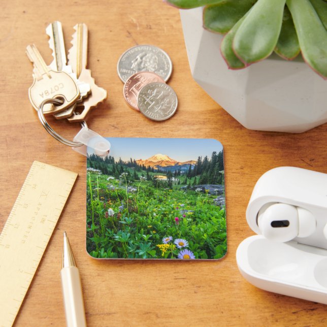 Flowers | Mount Rainier National Park Key Ring (Desk)