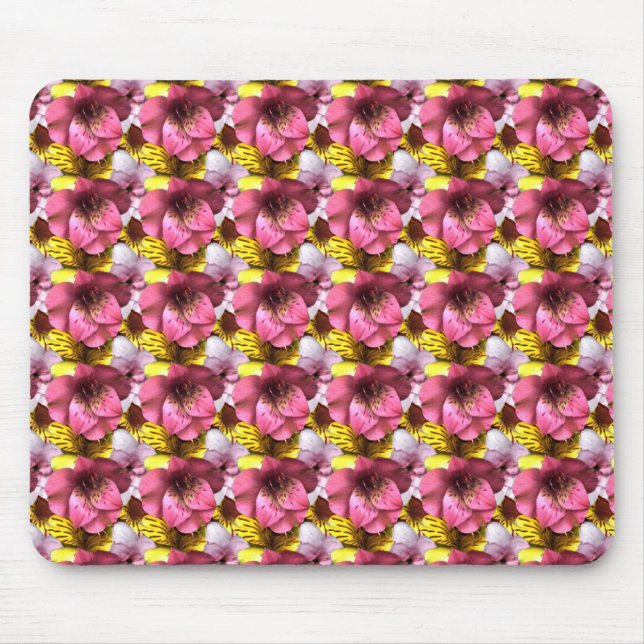 Flowers Pattern Mouse Mat (Front)