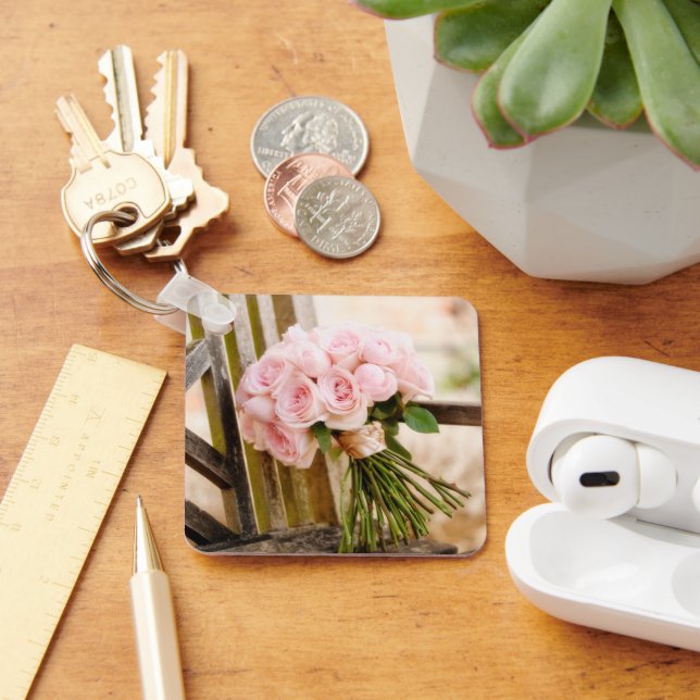 Flowers | Pink Rose Bouquet Key Ring (Desk)