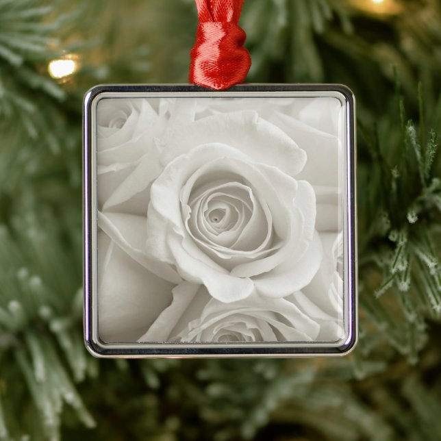 Flowers | White Roses Metal Tree Decoration (Tree)