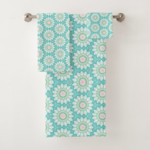 Flowers with Turquoise Background Bath Towel Set
