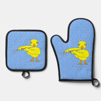 Flute Chick Oven Mitt & Pot Holder Set