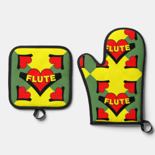 Flute Over Heart Oven Mitt & Pot Holder Set