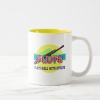 Flute Plays Well