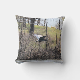 Fly by cushion