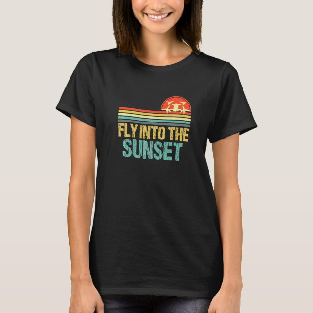 Fly Into The Sunset Drone Pilot Colour Fpv Drone M T-Shirt (Front)