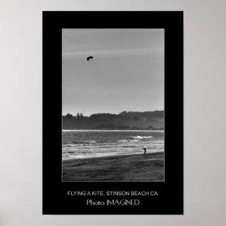 FLYING A KITE, STINSON BEACH CA., US POSTER