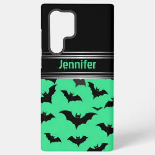 Flying Bats on Green: Spooky Halloween Vibes Samsung Galaxy Case