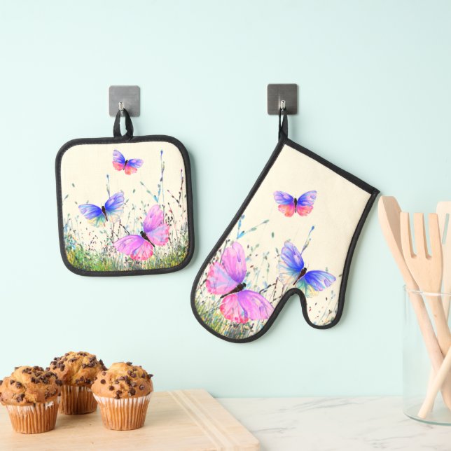 Flying Butterflies Oven Mitt & Pot Holder Set (Insitu(Hanging))