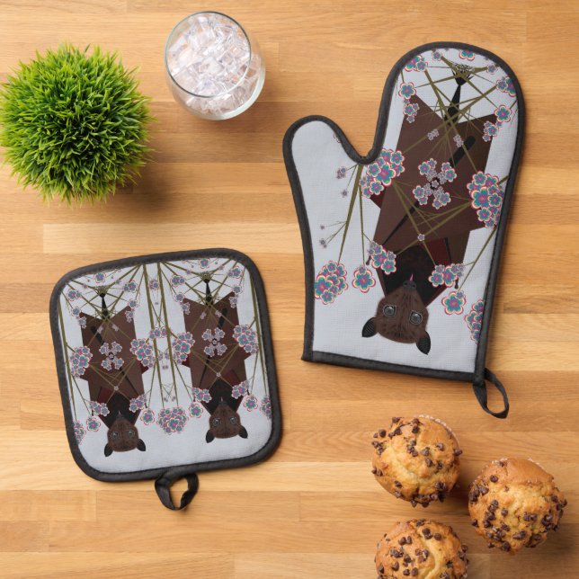 Flying Fox Sky Blue  Oven Mitt & Pot Holder Set (Top Down)