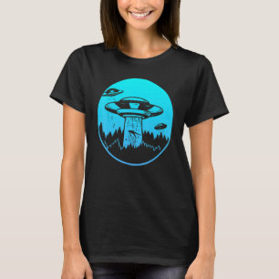 Flying Saucer Ufo Astronauts Are Aliens T-Shirt