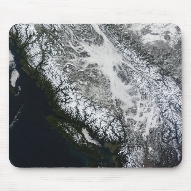 Fog and snow in British Columbia Mouse Mat (Front)