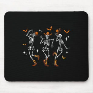 Folding Clothes - American Kenpo Karate - Karateka Mouse Mat