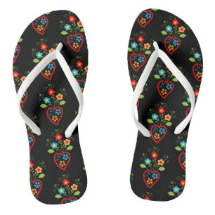 Folk portuguese blooming heart pattern flip flops