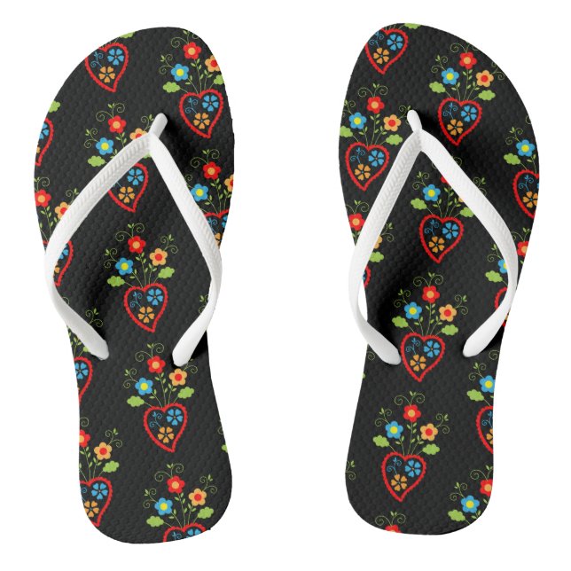 Folk portuguese blooming heart pattern flip flops (Footbed)