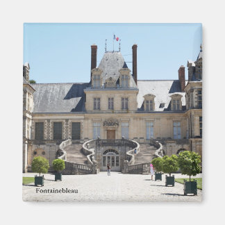 Fontainebleau castle magnet