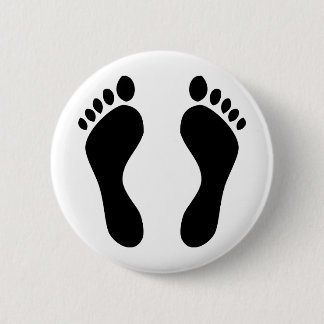footprints feet 6 cm round badge