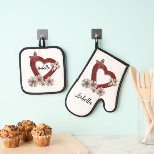 For loved ones, love oven mitt & pot holder set