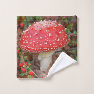 Forest Floor Red Toadstool Red Berries Foliage Wash Cloth