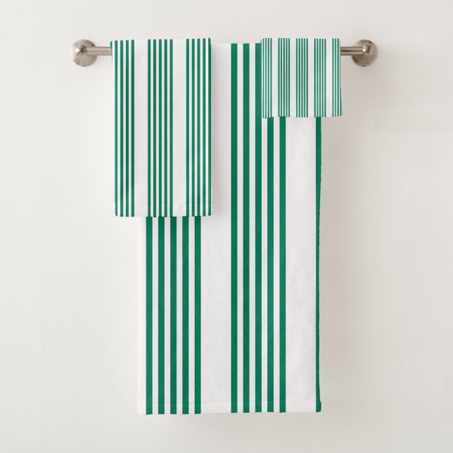 Forest green and white five stripe pattern bath towel set (Insitu)