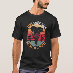 Fossil Tooth Collector & Shark Teeth Enthusiast T-Shirt