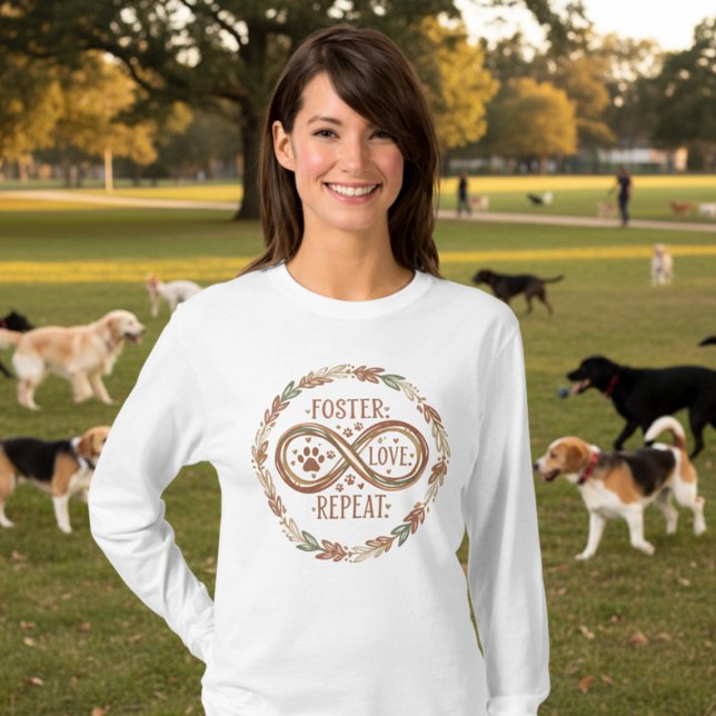 Foster Love Repeat Infinity Wreath Dog Mum T-Shirt (Pet Foster tshirt)