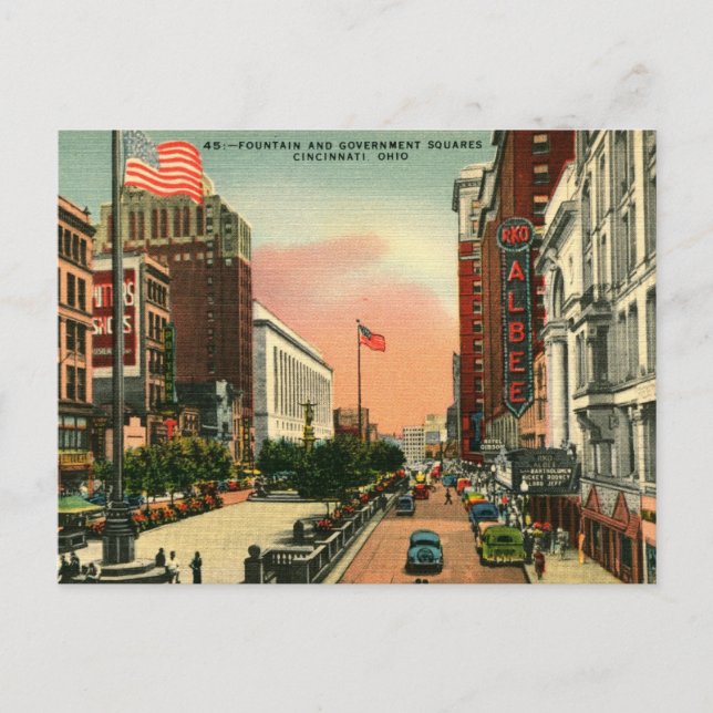 Fountain Square, Cincinnati, Ohio Vintage Postcard (Front)