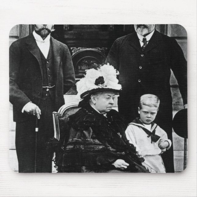 Four Generations of Victorian Royalty Mouse Mat (Front)