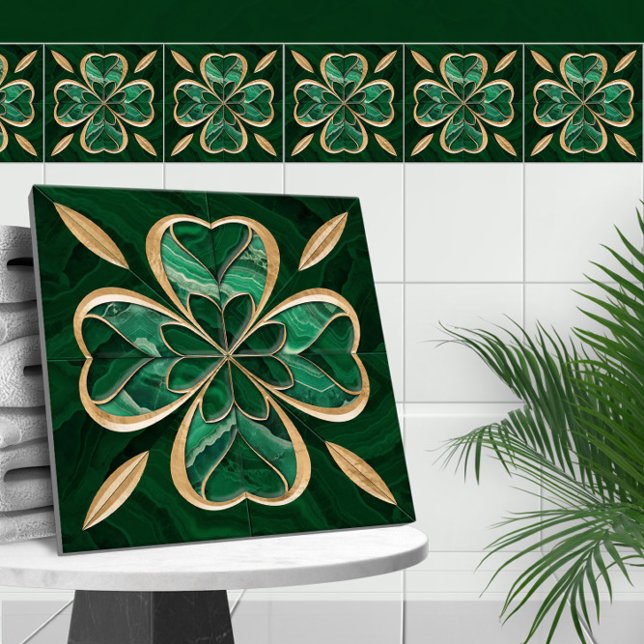 Four-leaf clover - Green Marble and Gold Tile (Creator Uploaded)