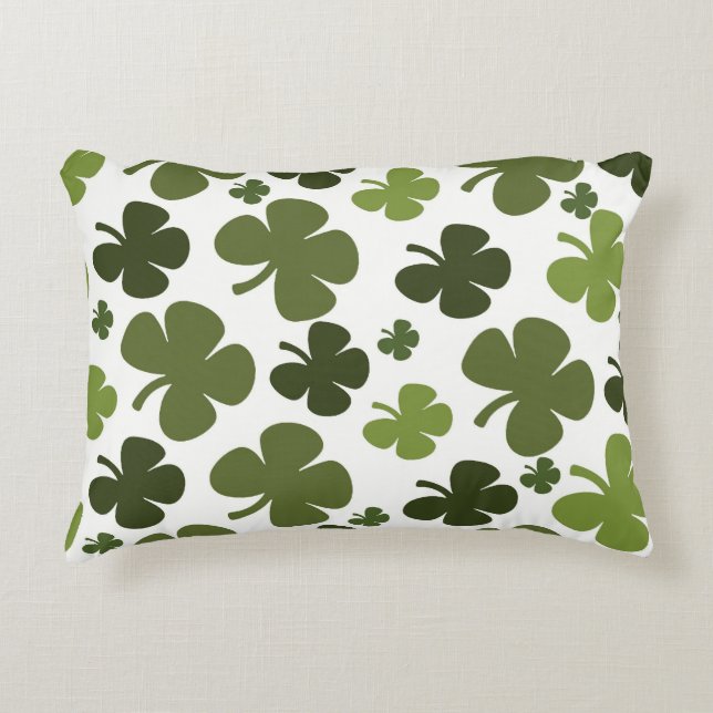 Four Leaf Clover Pattern Decorative Cushion (Front)