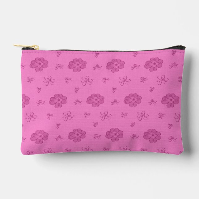 Four-Leaf Clover Pink Accessory Pouch (Front)