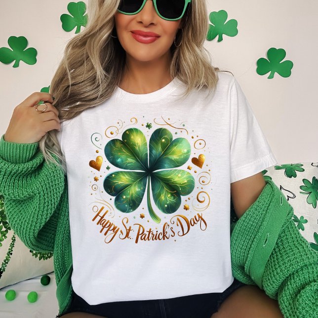 Four Leaf Clover St Patrick's Day T-Shirt (Four Leaf Clover St Patrick's Day T-Shirt)