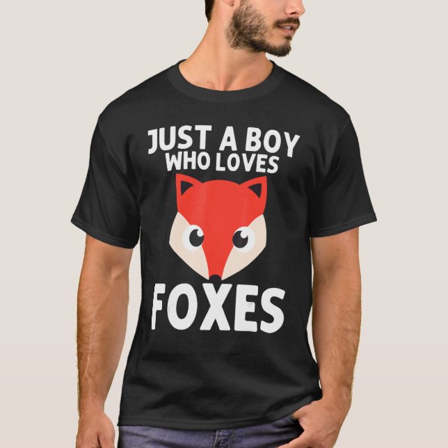 Fox Wild Animal Fox Vixen  Boys Men Wildlife T-Shirt (Front)