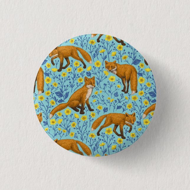 Foxes and buttercups on pool blue 3 cm round badge (Front)