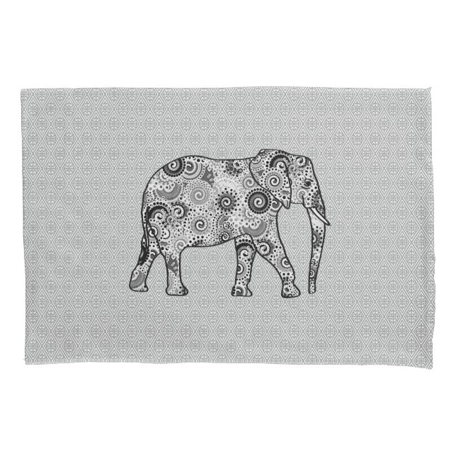 Fractal swirl elephant - grey, black and white pillowcase (Front)
