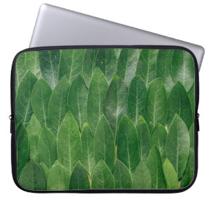 FRAGRANT BAY LEAVES GROW ON LARGE DECIDUOUS TREES LAPTOP SLEEVE