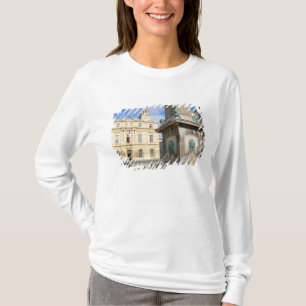 France, Arles, Provence, Place de la T-Shirt