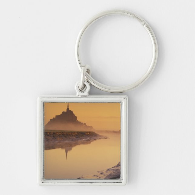 FRANCE, Normandy Mont St. Michel. Morning Light Key Ring (Front)