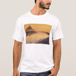 FRANCE, Normandy Mont St. Michel. Morning Light T-Shirt