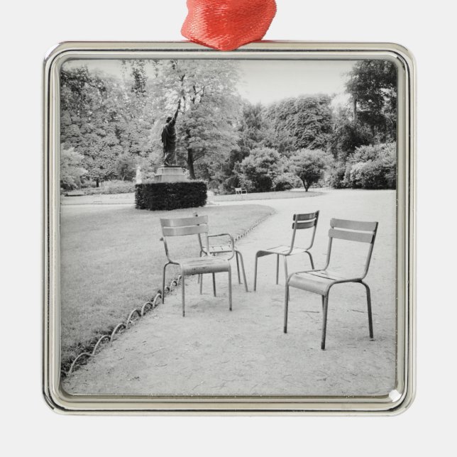 FRANCE, Paris: Luxembourg Gardens Statue of Metal Tree Decoration (Front)